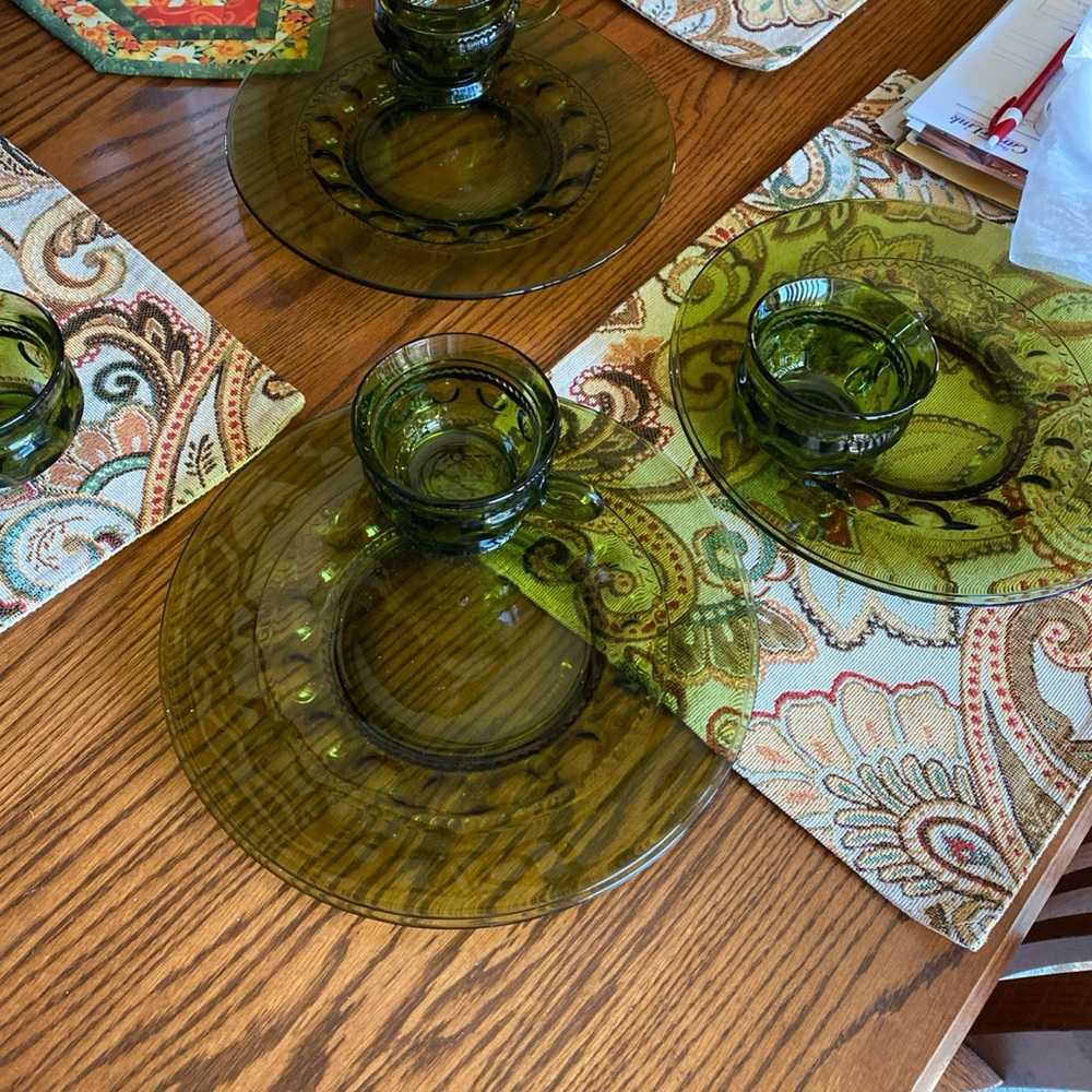 Vintage Green Indiana Glass Snack Luncheon Set of 8